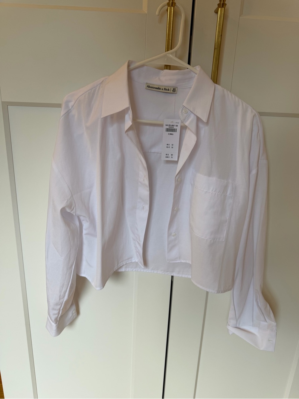 Abercrombie & Fitch White Cropped Button-Down Shirt
